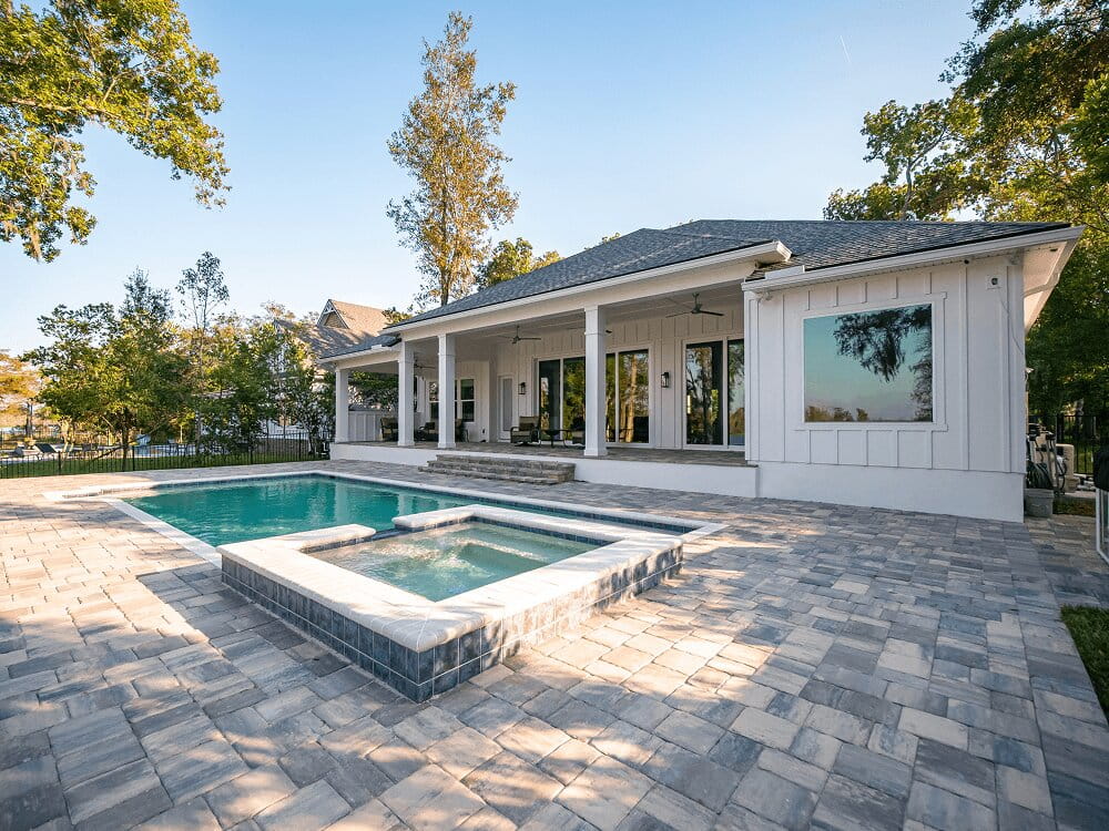 Why Choose Ultimate Pool Services Inc.?