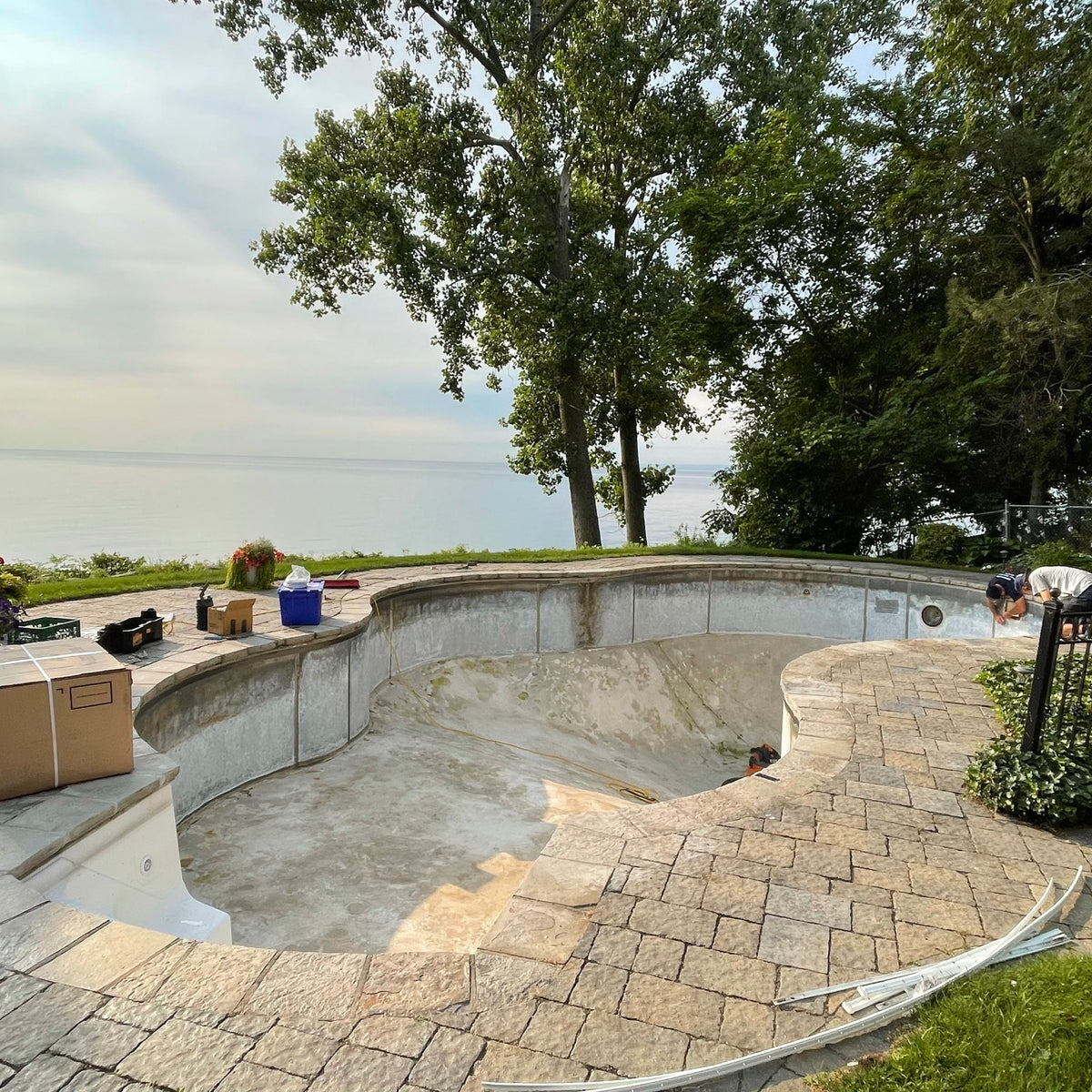 When Should You Replace Your Pool Liner?